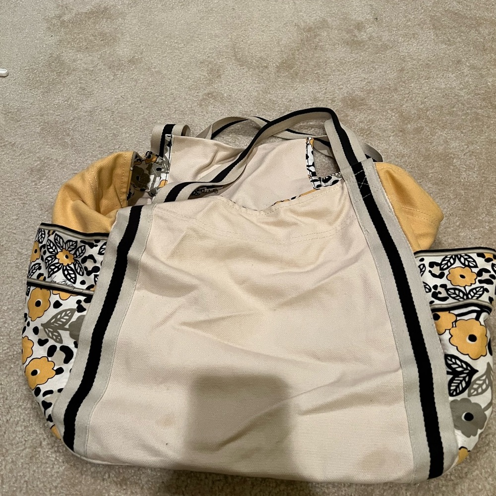 Vera Bradley tote bag